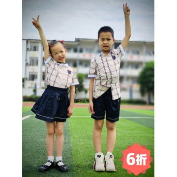 小学生夏季制服